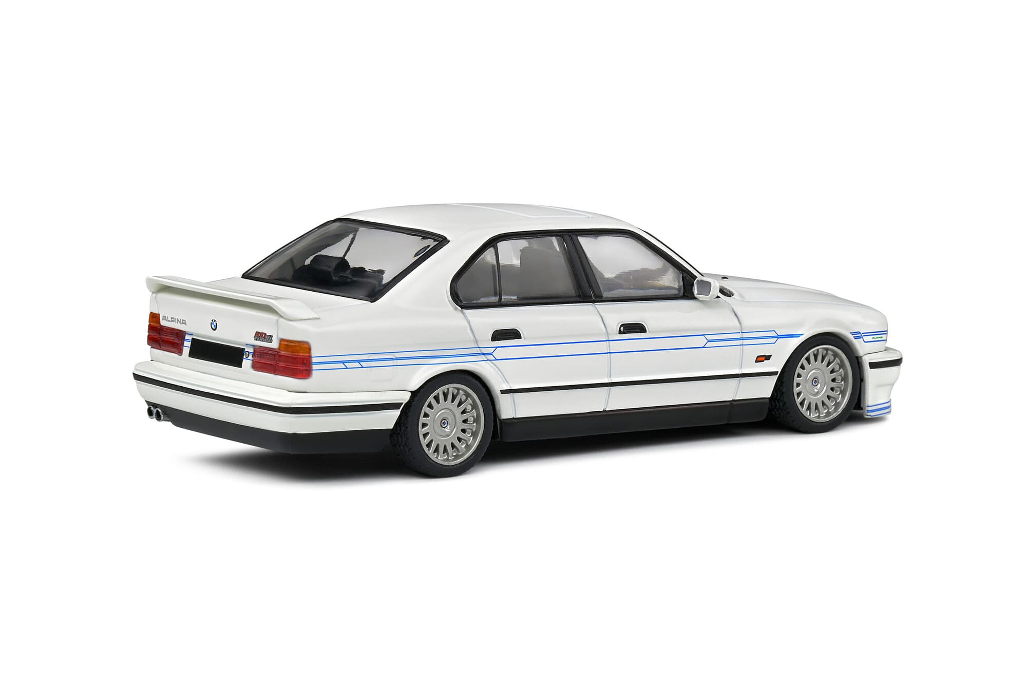 Solido Alpina B10 E34 1994 Weiss Standmodellauto im Massstab 1_43