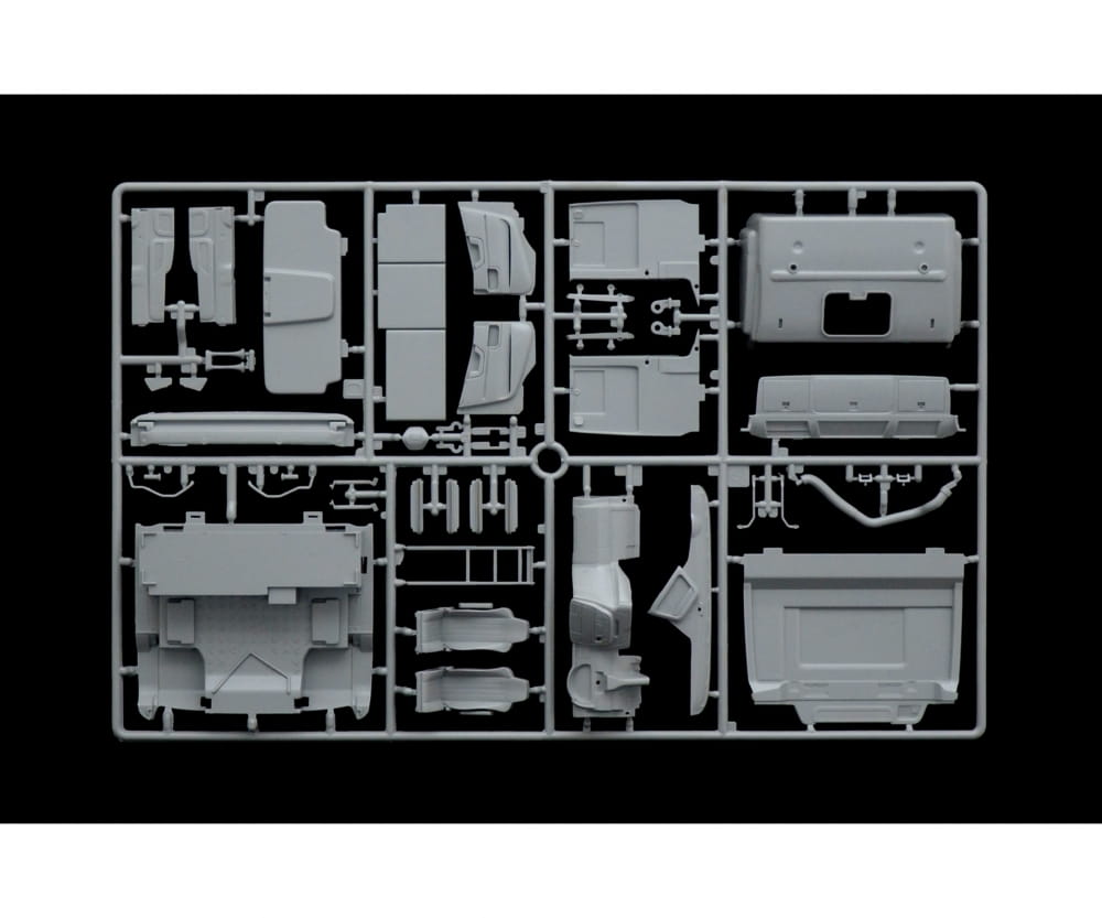 Italeri 1:24 Iveco HI-WY E5 "Abarth"
