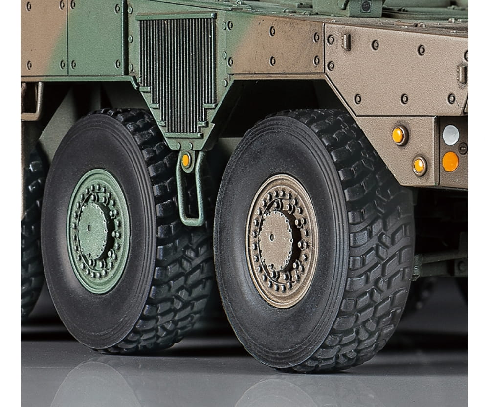 Tamiya 1_48 JGSDF Type 16 MCV 8x8 Modellbausatz_