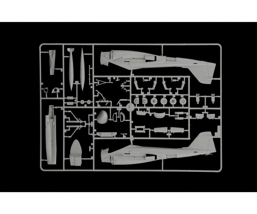 Italeri 1:72 A-6E Tram Intruder