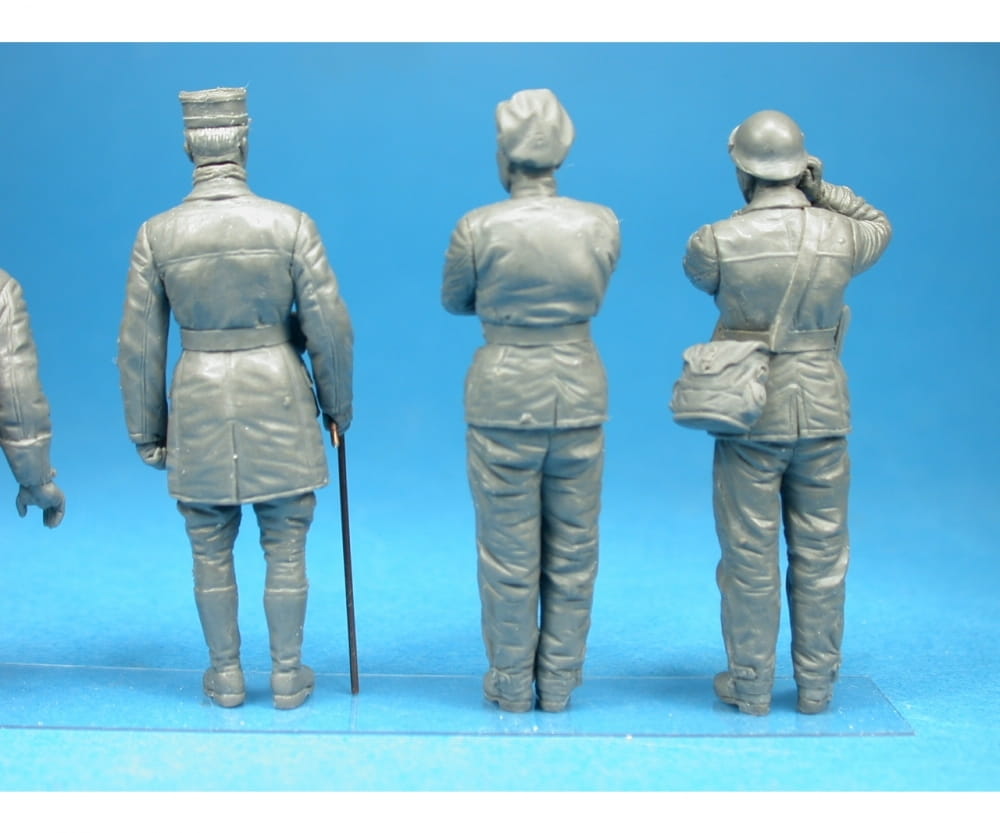 Plastikmodellbau von Miniart 1-35 fig franz panzerbesatzung ww2