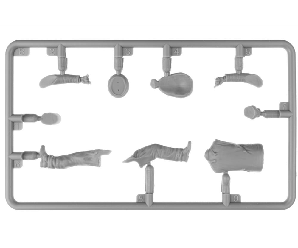 MiniArt 1_35 Figur-Set Reisende Musike Plastik Modellbausatz - RC-Zubehoer