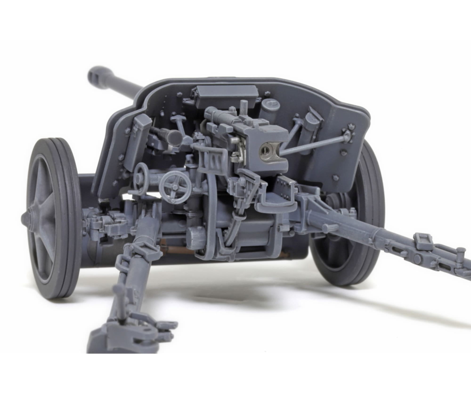 Tamiya Plastikmodellbausatz - 1_35 Dt. PaK 38 5cm mit Mannschaft _4_