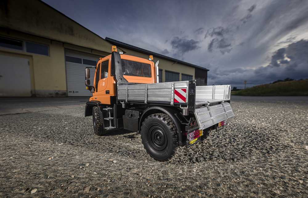 Carson RC Unimog U 300 1:12 RTR 2,4 GHz mit LED, Sound & 60 Min. Fahrzeit Carson RC Unimog U 300 1:12 RTR 2,4 GHz mit LED, Sound & 60 Min. Fahrzeit