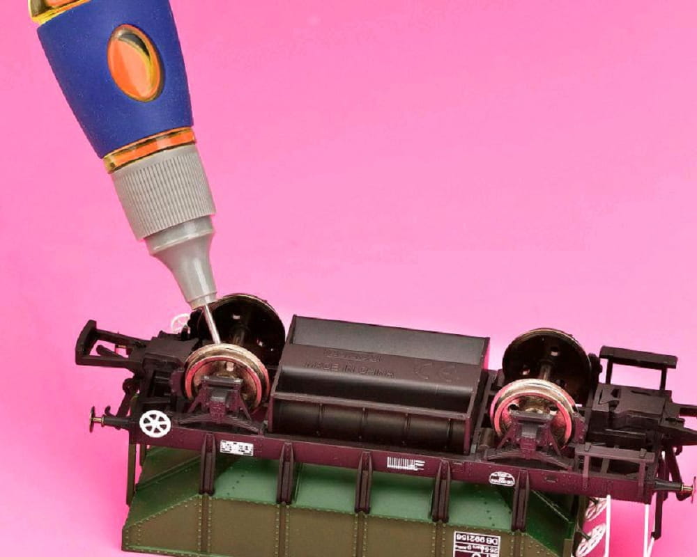 Krick Feinmechanik-Oel mit Anti-Tropfventil 12 ml - RC-Zubehoer