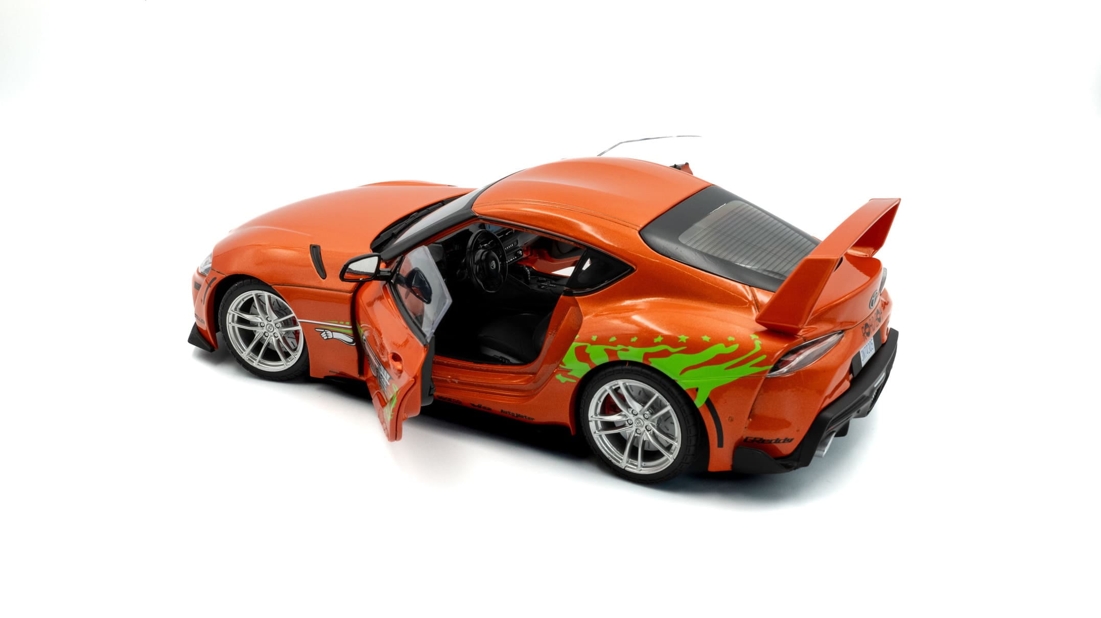 Toyota GR Supra Tribute 1_18 Modellauto in orange - Detailgetreue Nachbildung