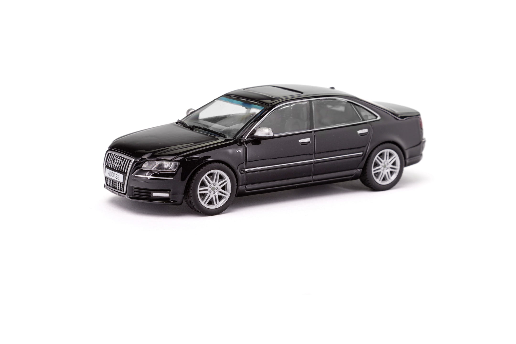 Solido 1_43 Audi D3 S8 Modellauto 2010 Night Blue Pearl – Detailgetreu und hochwertig