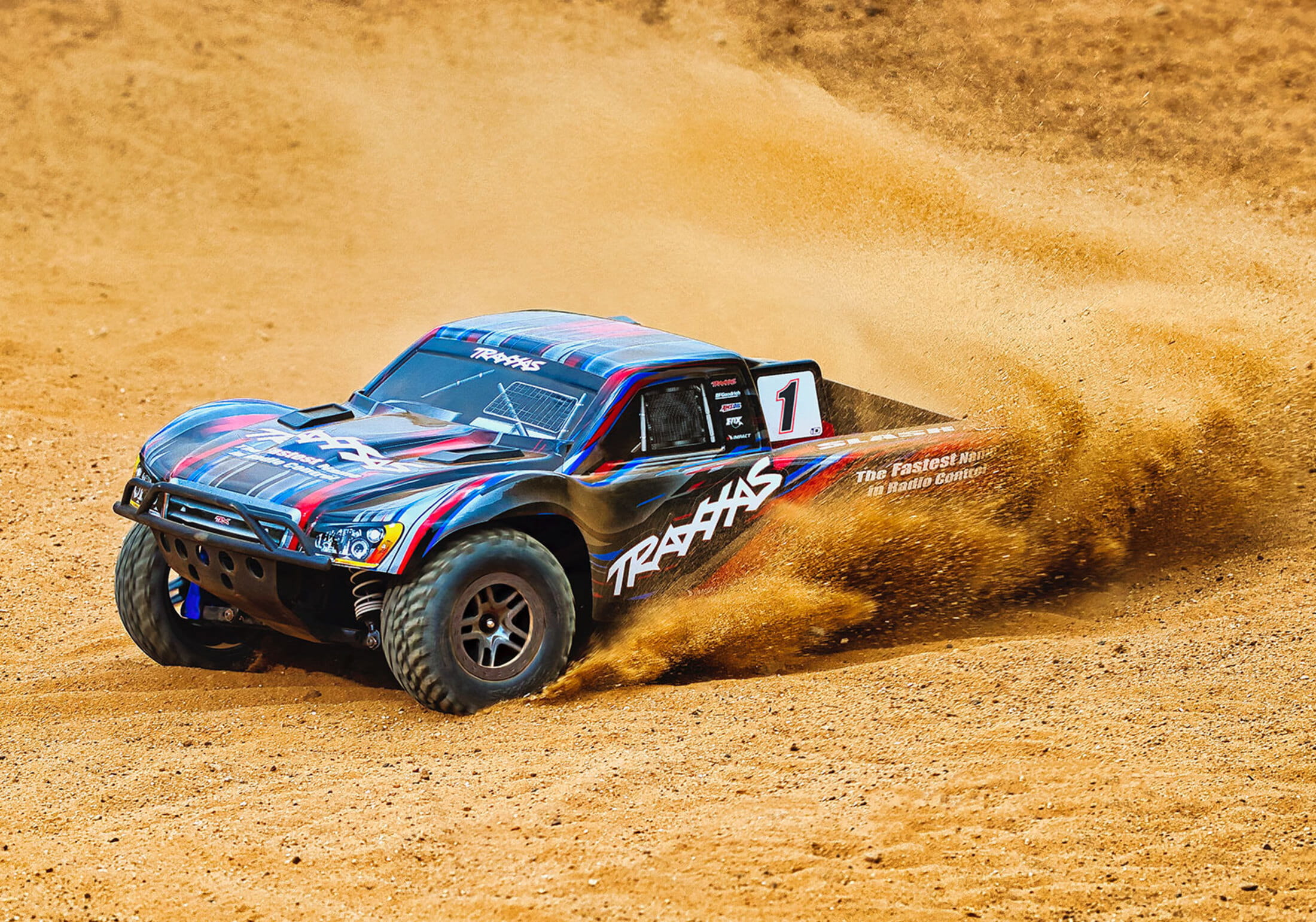 Traxxas RC Slash 4x4 Brushless 2S Short Course RTR Rot 1:10