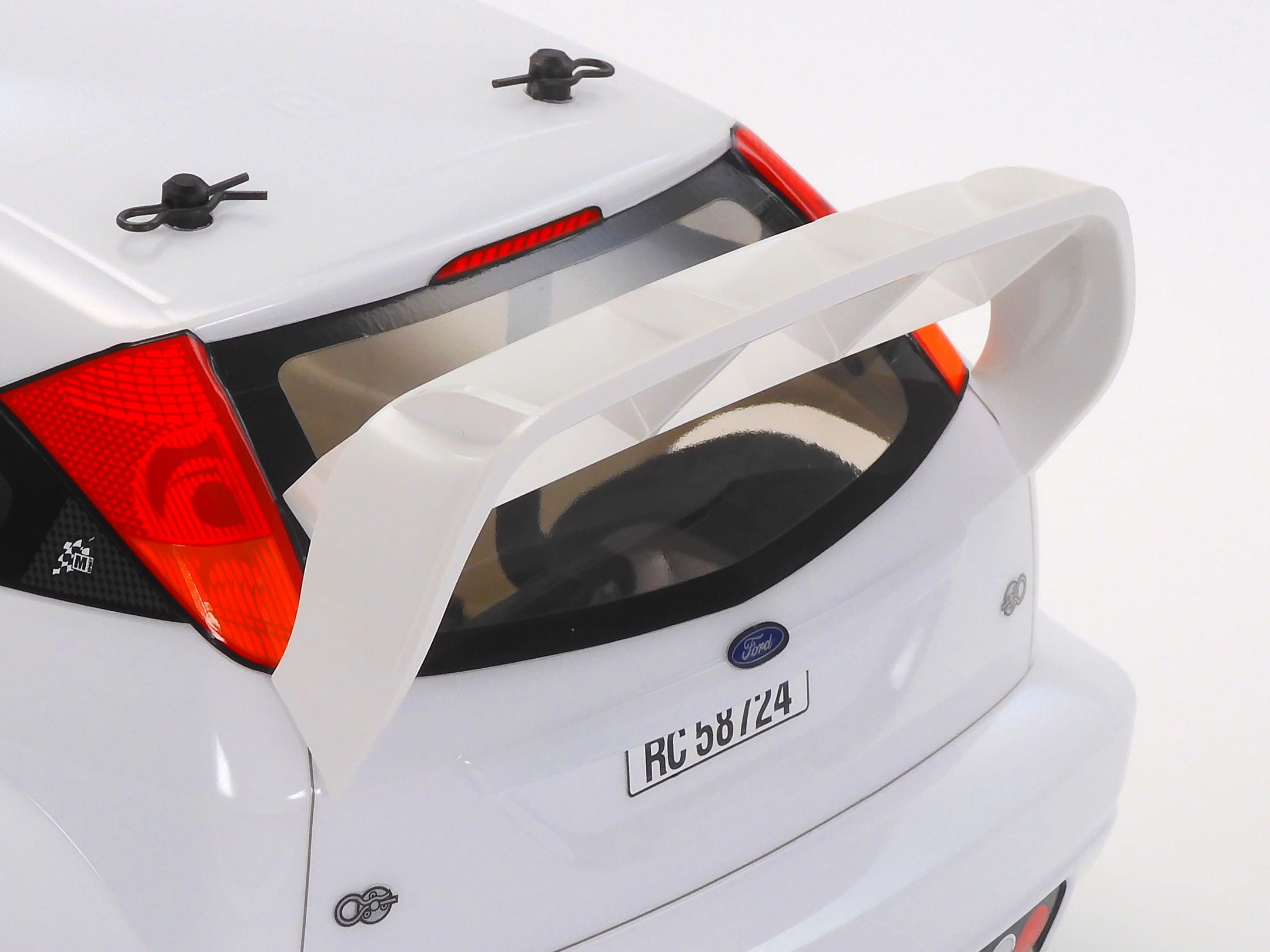 Tamiya RC Ford Focus RS Custom TT-02 4WD Bausatz 1:10 Lackiert Limited Edition