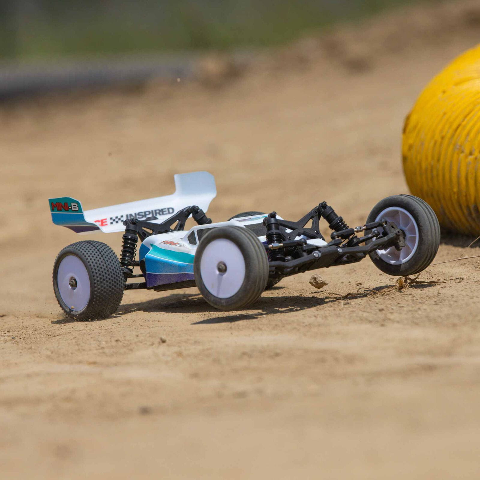 Losi RC Mini-B 2WD Buggy Brushless RTR 1:16 Blau Losi RC Mini-B 2WD Buggy Brushless RTR 1:16 Blau