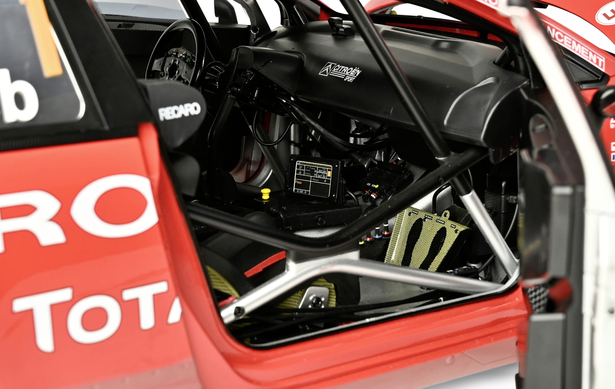 Modellbausatz Citroen C4 WRC 1_8 Rallye Monte Carlo 2008 mit beweglichen Teilen und Soundfunktion
