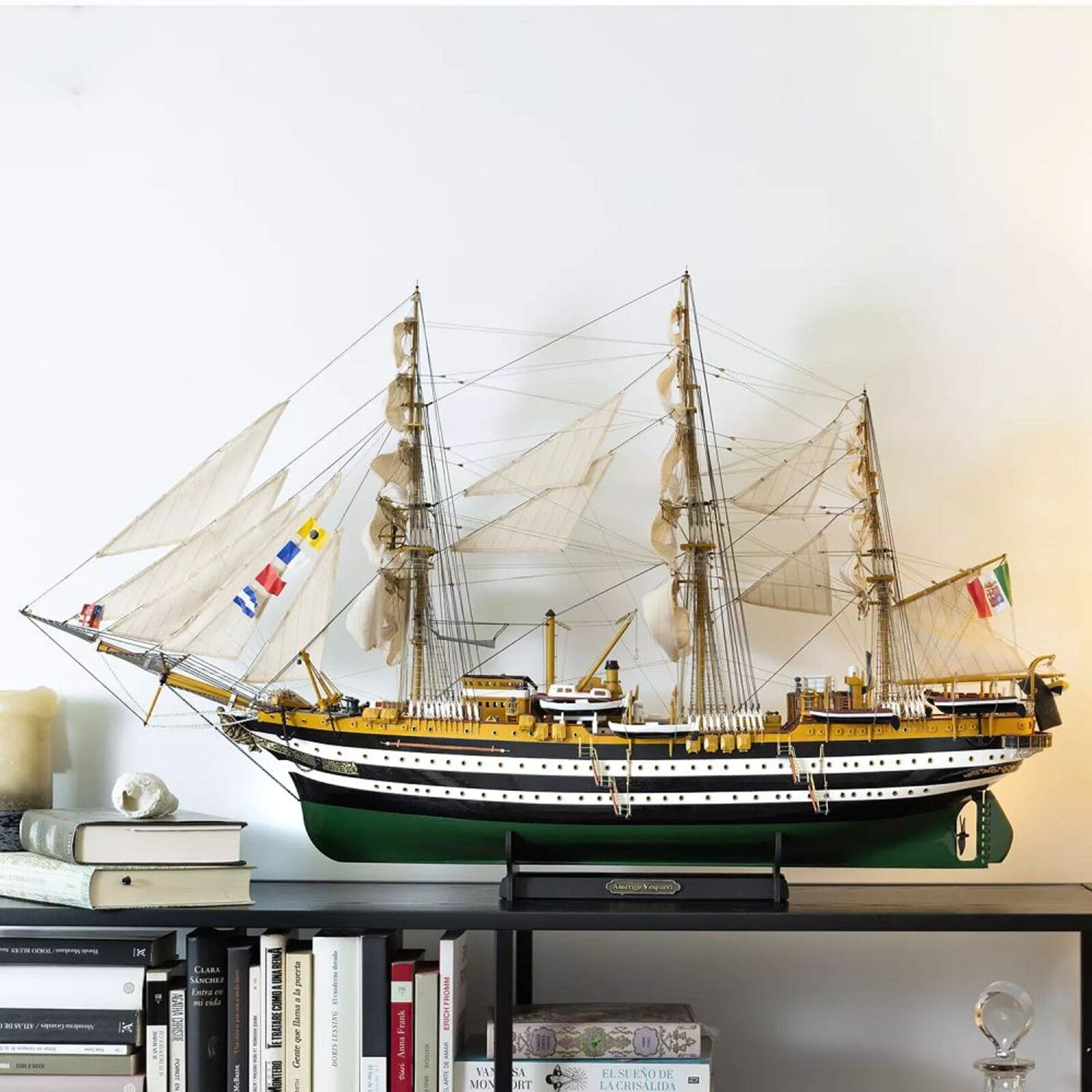 Amerigo Vespucci  Standmodellbausatz 1_100 mit Segelsatz - Modellzubehoer