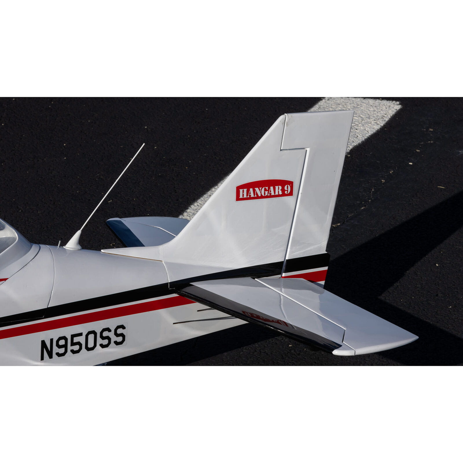 Hangar 9 Pawnee Brave 20cc ARF 87 RC Flugzeug