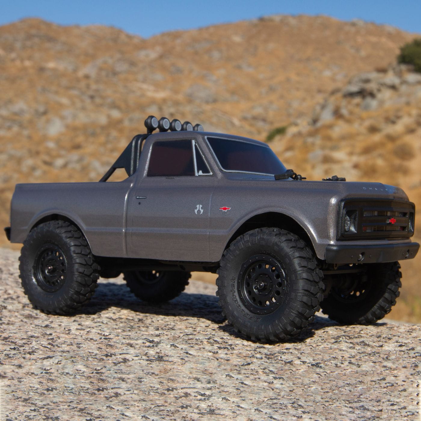 Axial RC Crawler 1:24 SCX24 Scale 1967 Chevrolet C10 Truck RTR Grau