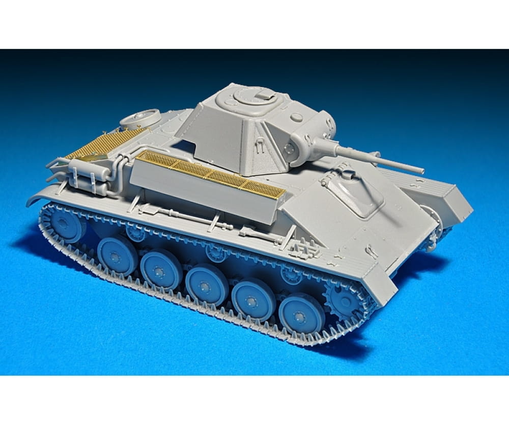 MiniArt 1:35 Soviet T-70M Leicht Panzer Plastik Modellbausatz