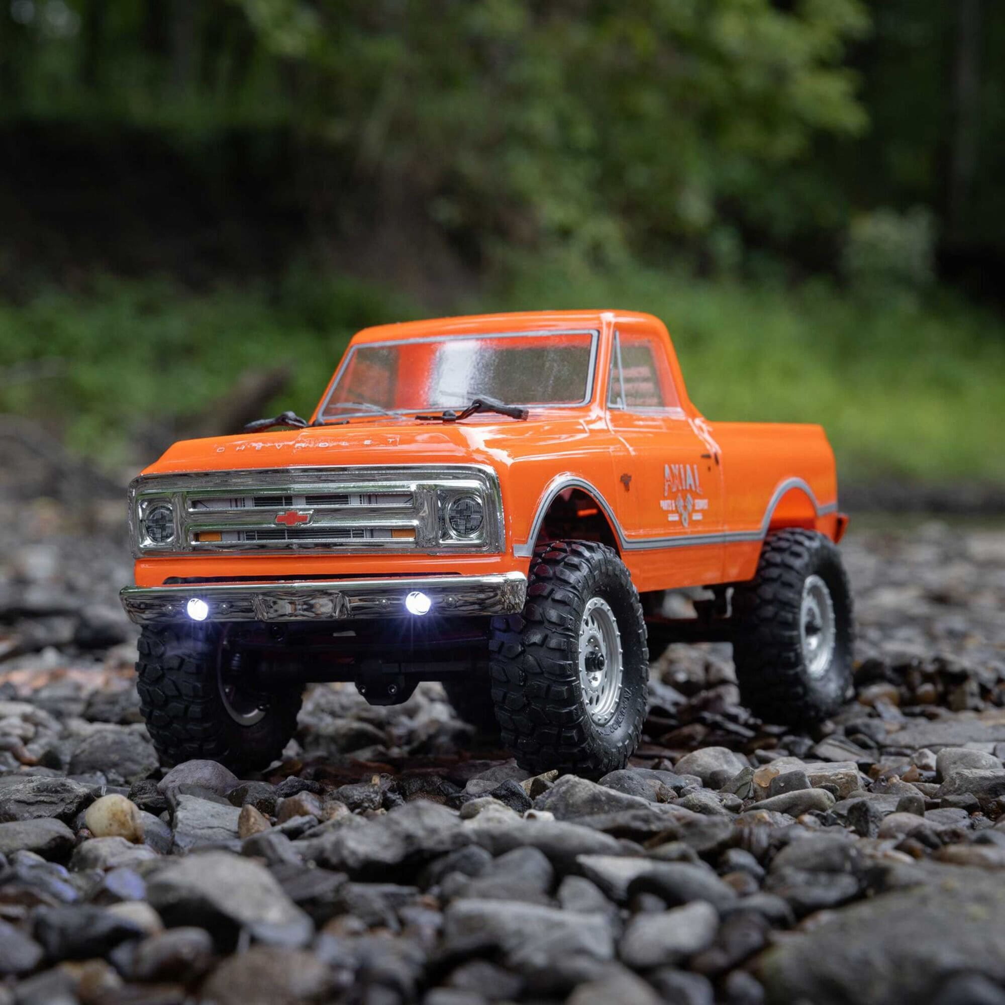 Axial RC Elektro Crawler SCX24 1967 Chevrolet C10 V2 RTR Orange 1-24 Axial RC Crawler SCX24 1967 Chevrolet C10 V2 RTR Orange