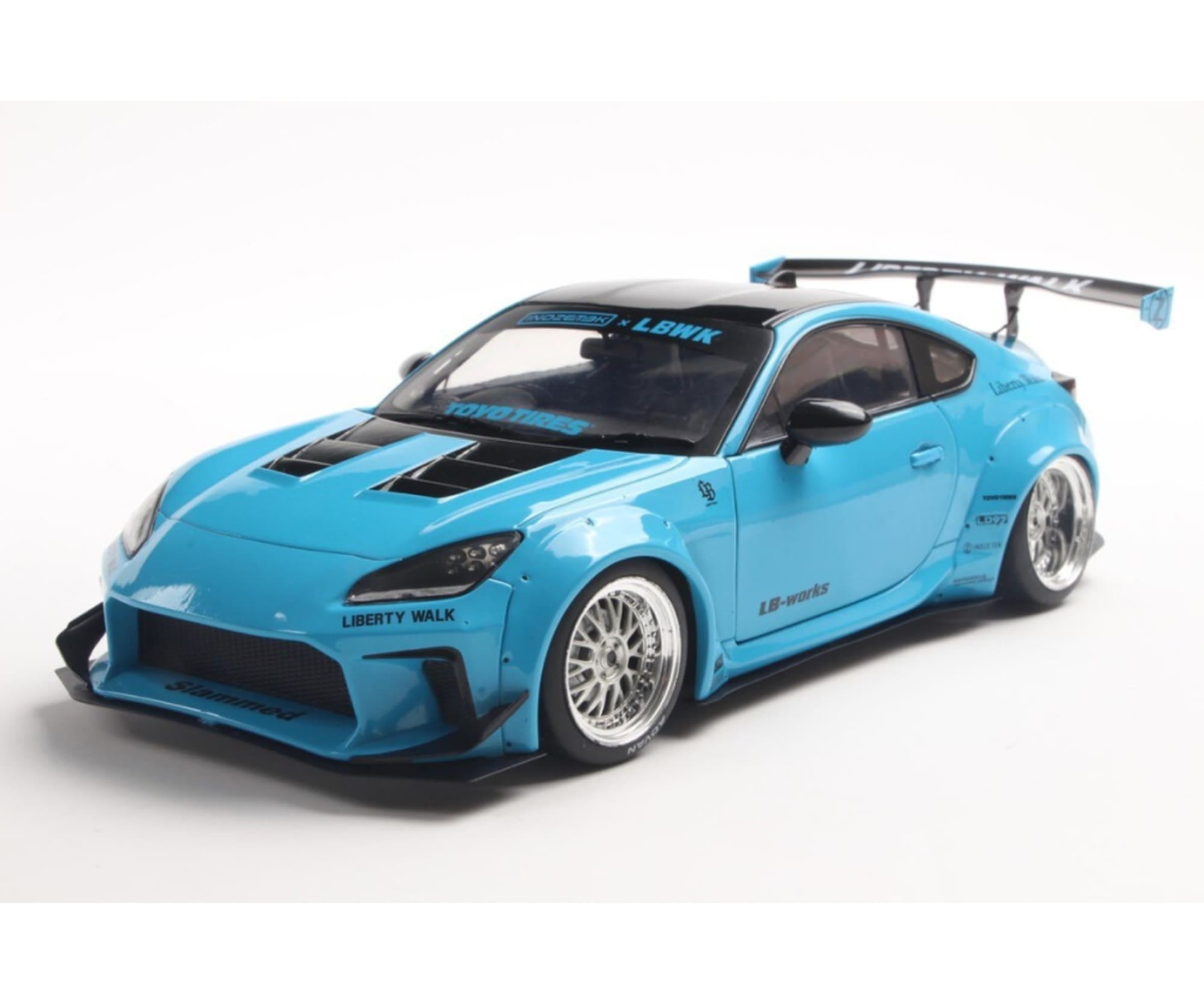 Solido 1:18 Toyota GR86 LBWK BODY KIT blau Modellauto