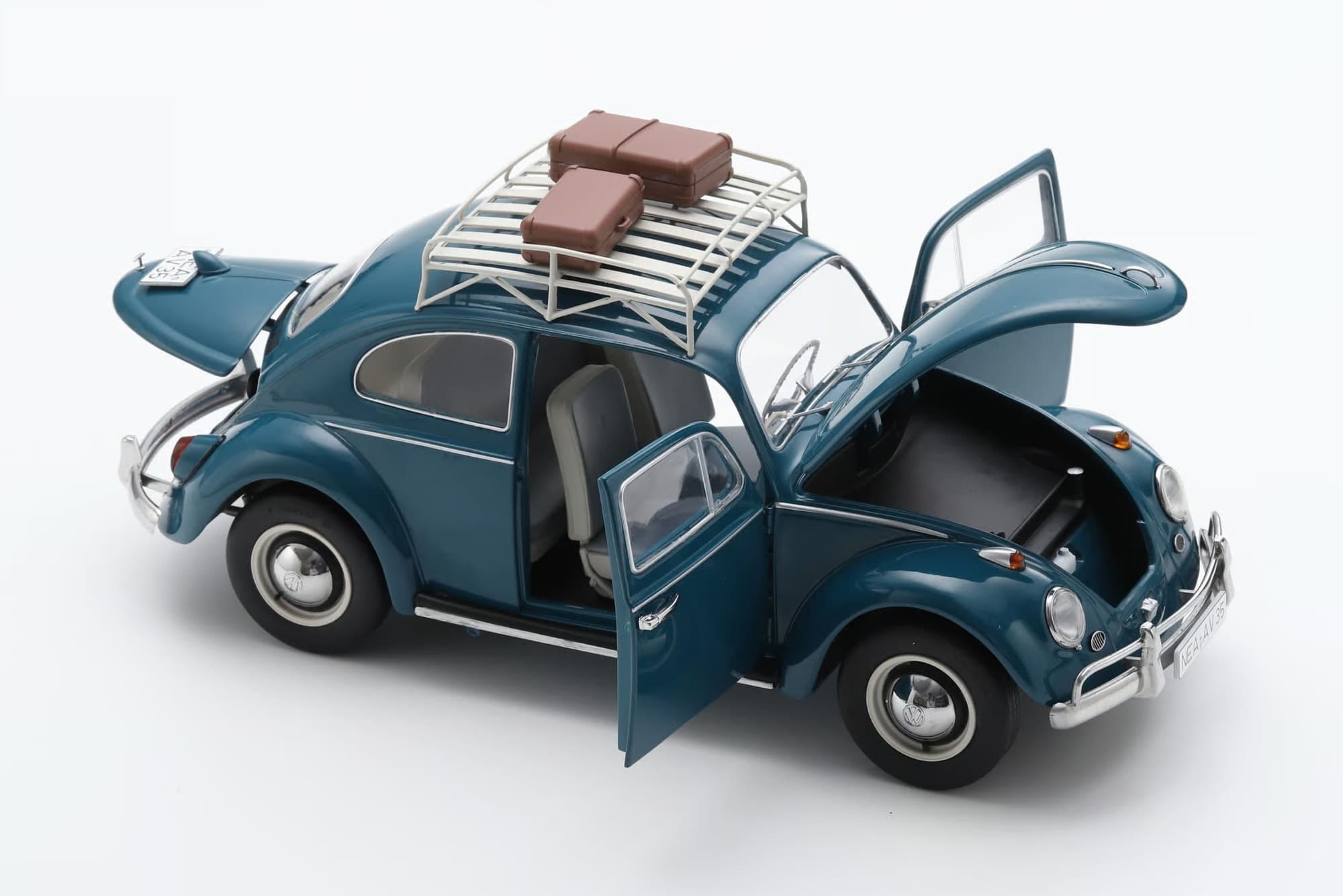 Schuco VW Kaefer 1963 mit Gepaecktraeger 1_18 Sammlermodell