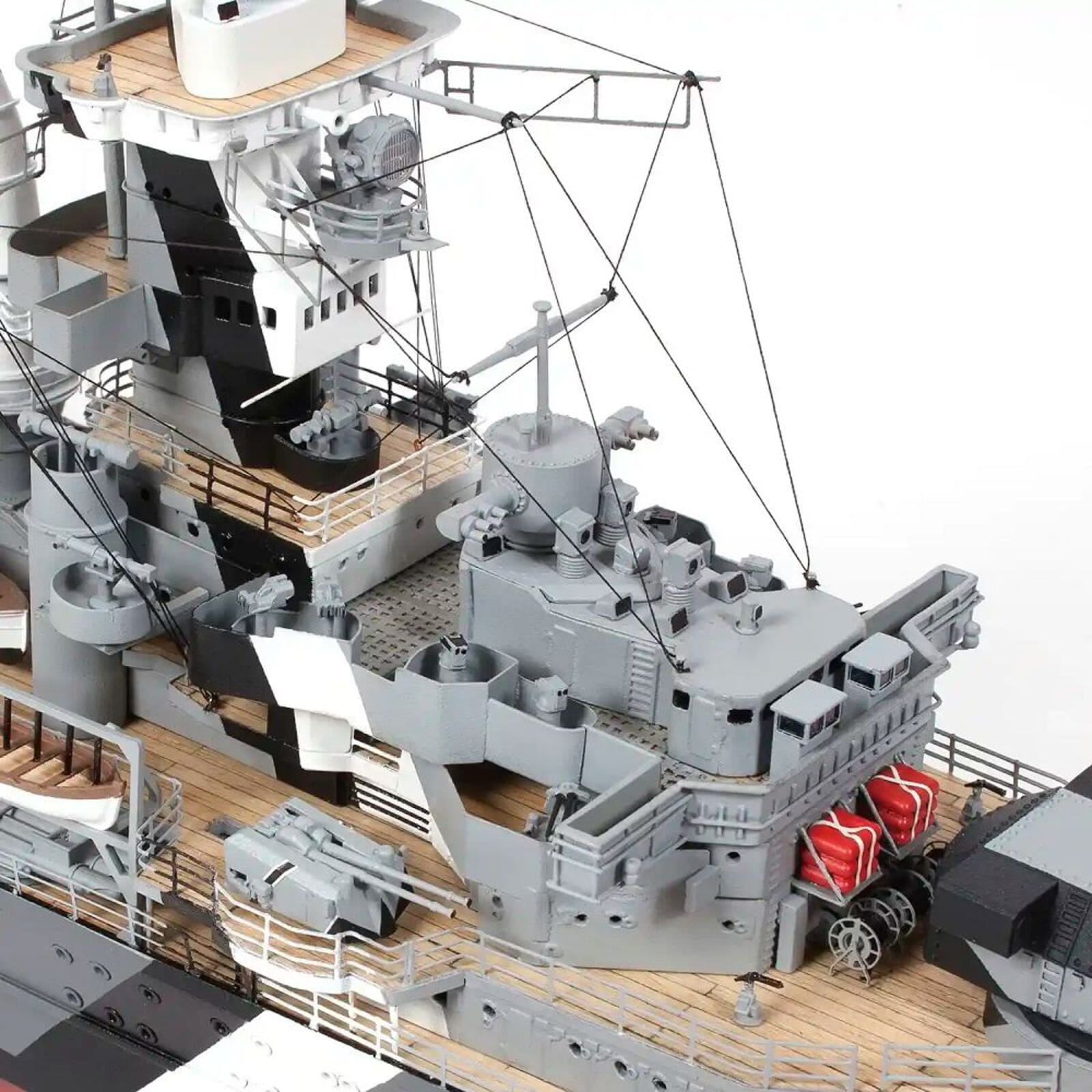 Prinz Eugen Schlachtschiff Standmodellbausatz 1_200 - Modellzubehoer