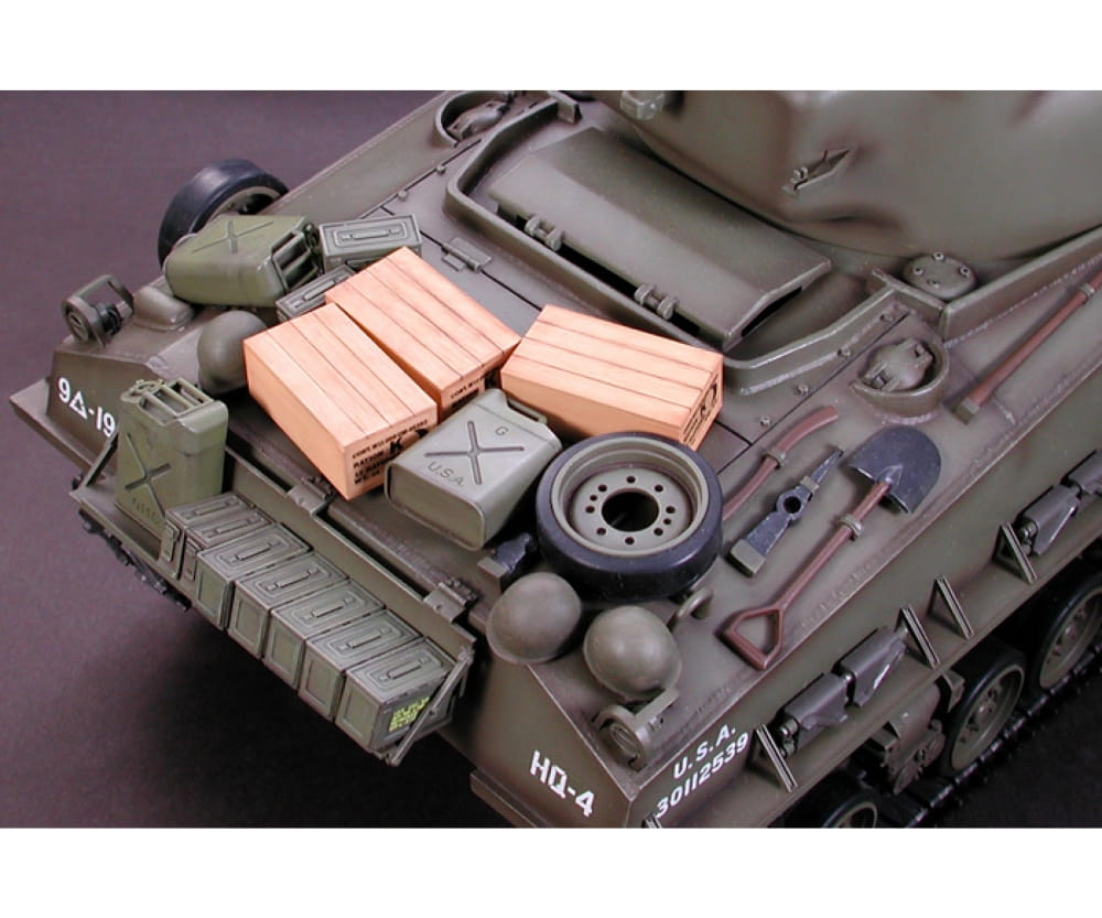Tamiya RC US Panzer Sherman M4 Full Option
