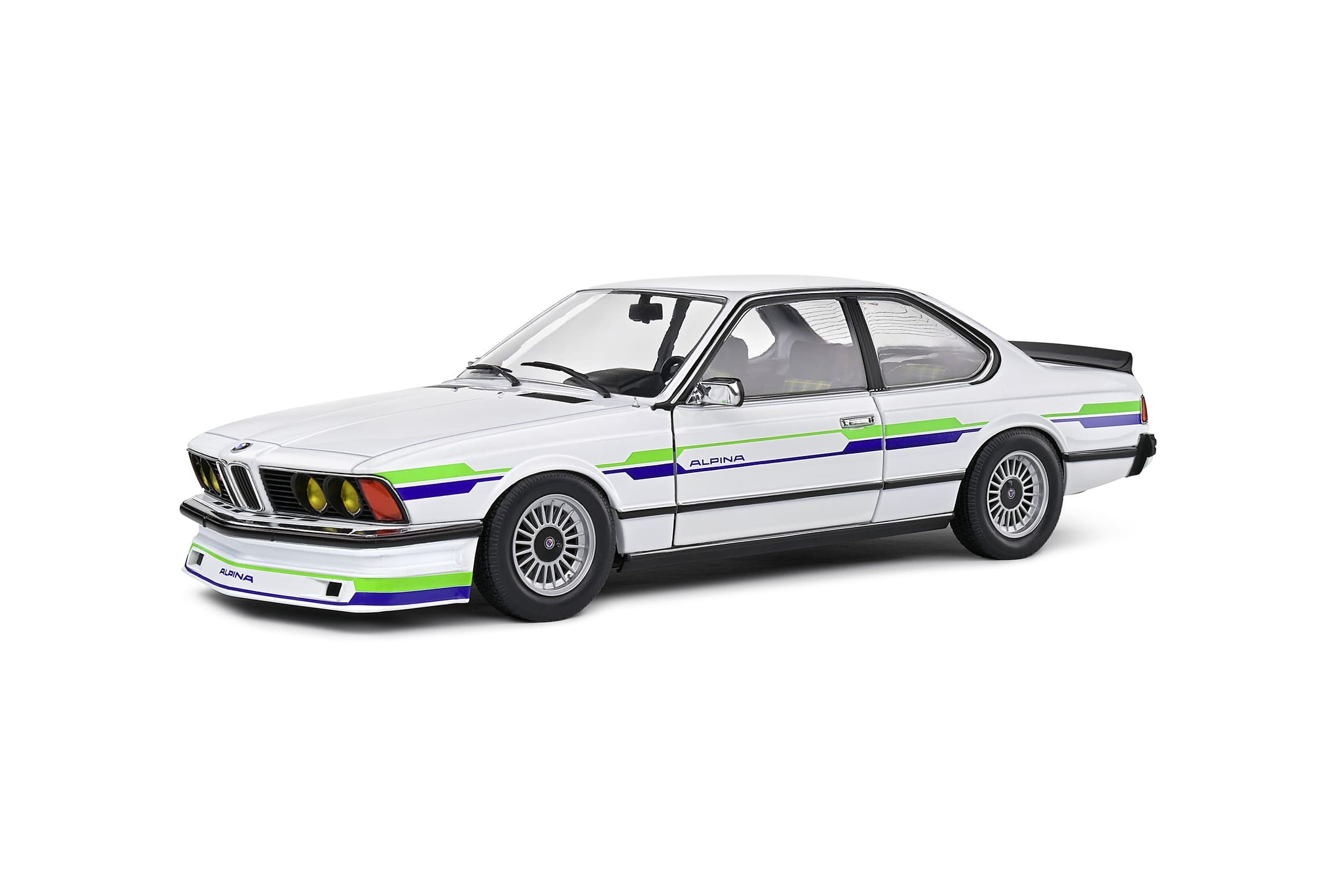 solido-1-18-alpina-b7-turbo-e24-1984-weiss