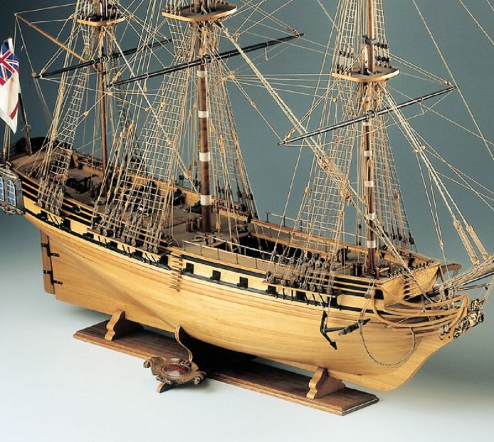 Modellbausatz HMS Unicorn Fregatte 1_75