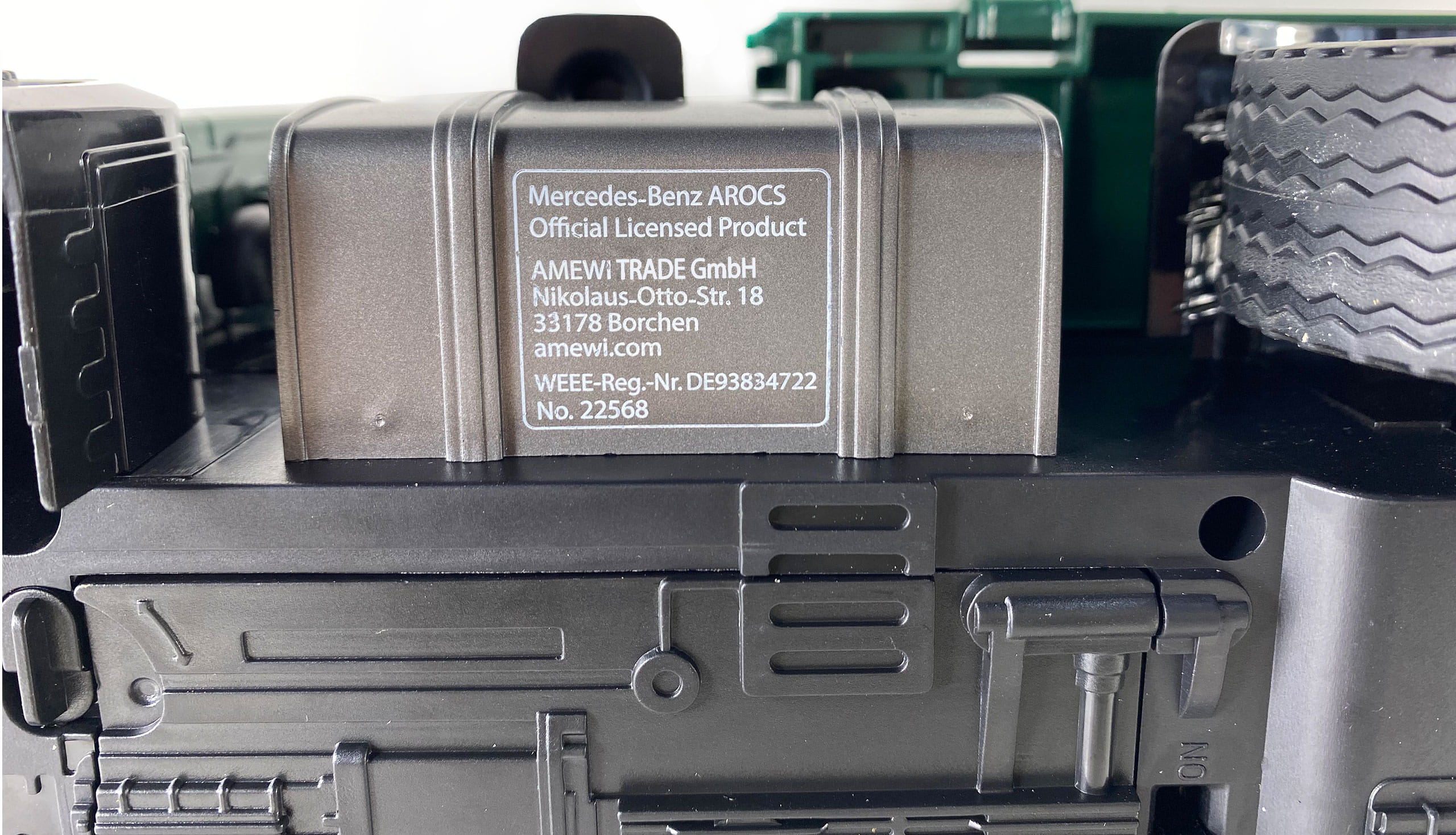 Amewi RC Mercedes-Benz Arocs Kranwagen mit Kipper 1_14 RTR Gruen