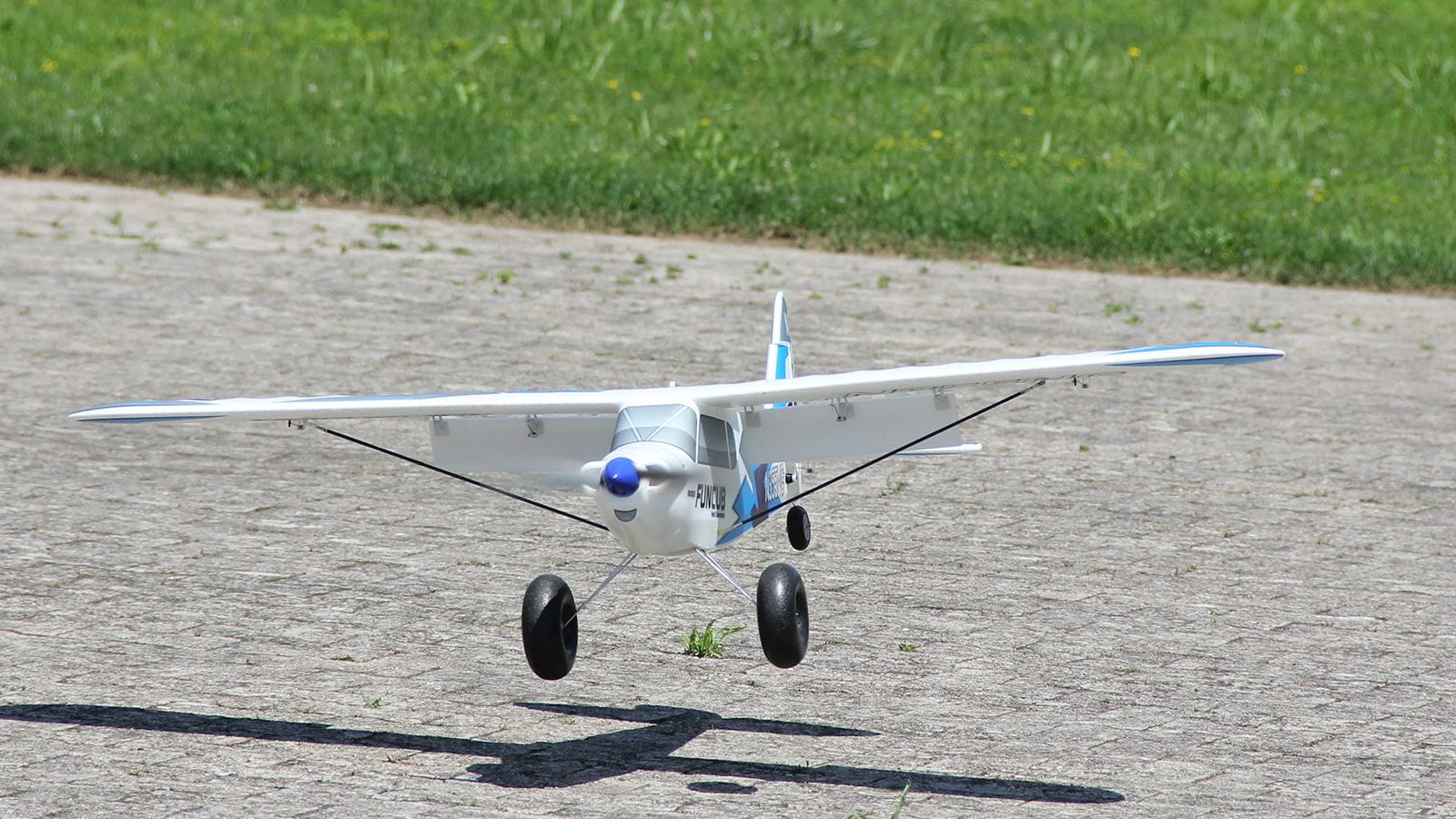 RC Flugzeug FunCub NG blau made by MPX Multiplex Multiplex RC Flugzeug FunCub NG blau made by MPX