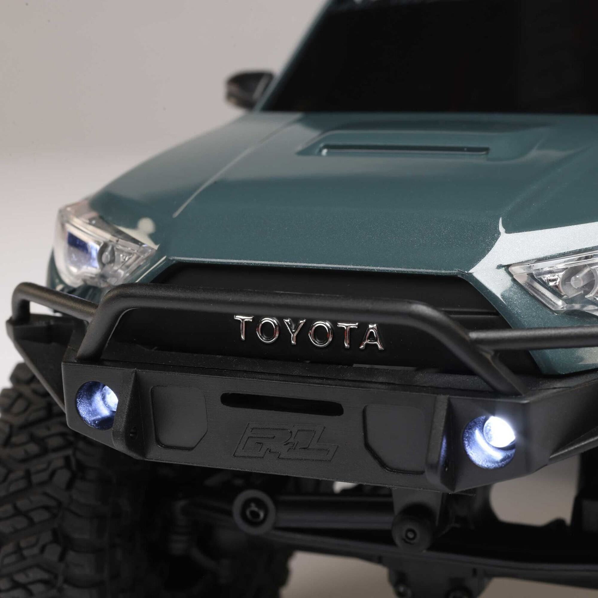Axial SCX24 Toyota 4Runner RC Crawler im Massstab 1_24 Axial SCX24 Toyota 4Runner 1_24 RTR RC Rock Crawler grau