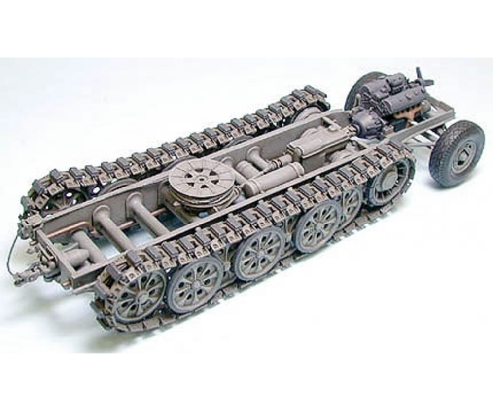 Tamiya WWII SdKfz.9 Famo 18to Halbkette 1:35 Plastik Modellbau Militär Bausatz