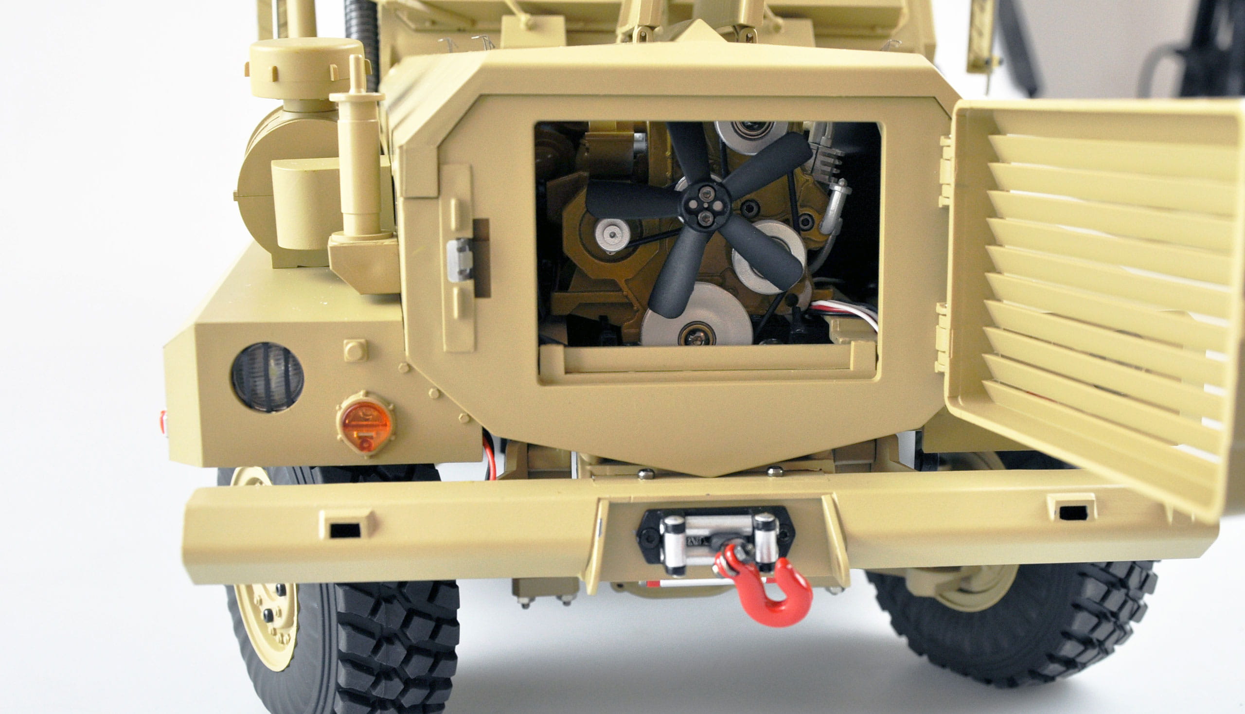 Amewi US-Miltitärfahrzeug MRAP 6x6 1:12 RTR, Licht, Sound & Rauch