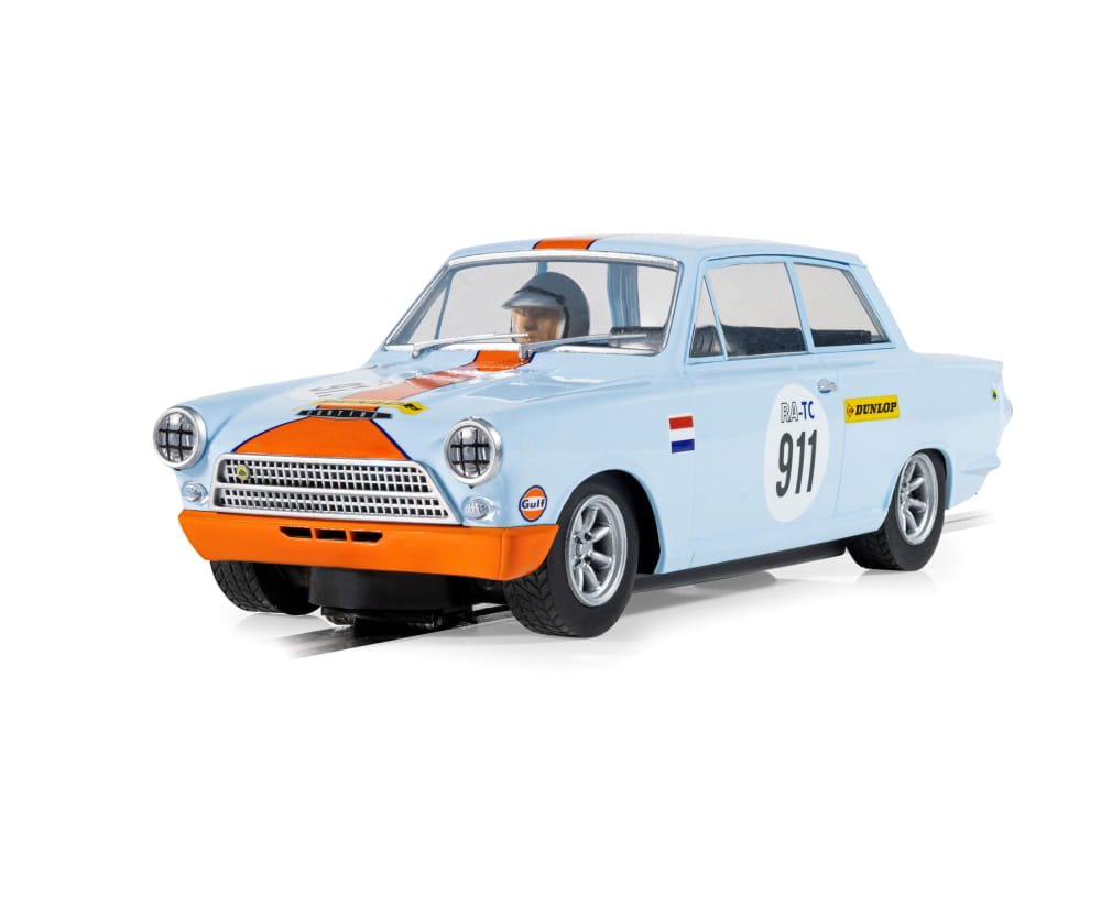 Scalextric 1_32 Ford Lotus Cortina Gulf Edition Slotcar