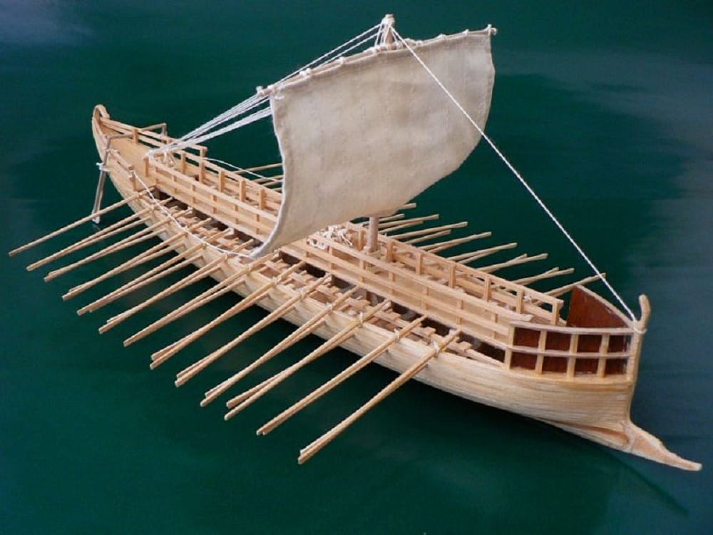 Griechische Bireme 1_72 Modellbausatz aus Holz mit Laser-Cut-Teilen