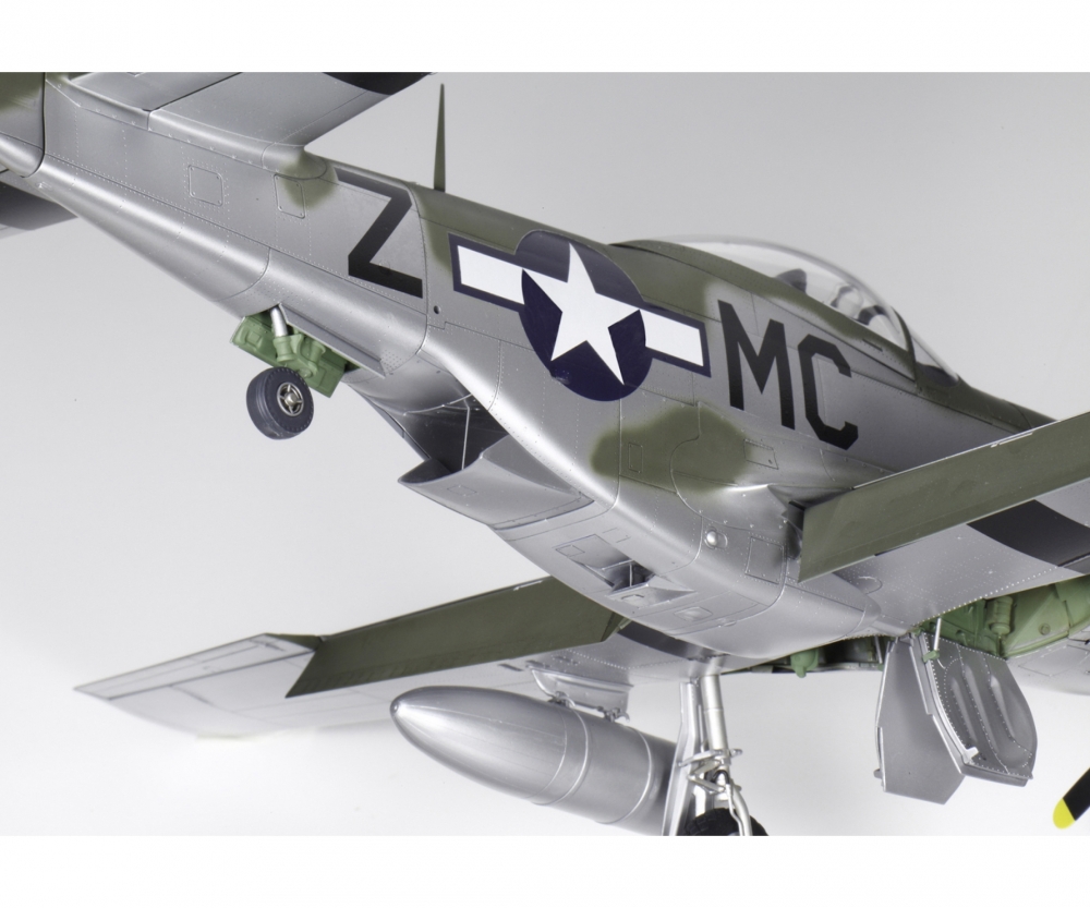 Tamiya 1:32 WWII North American P-51D Mustang