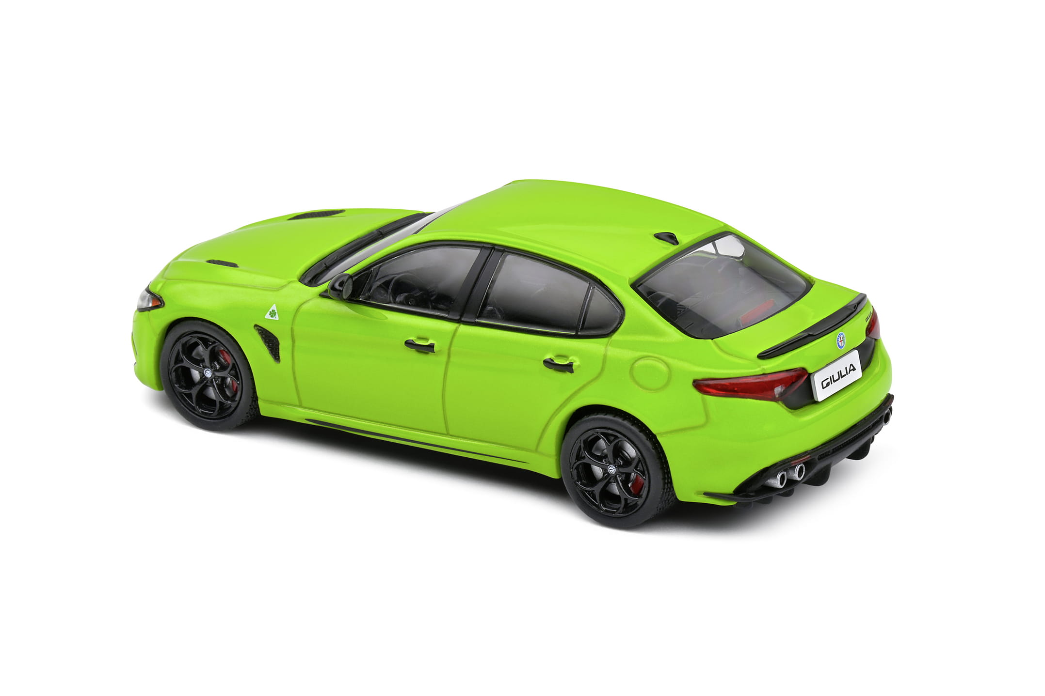 Alfa Romeo Giulia Quadrifoglio 2020 Modellauto in Acid Green 1_43 Solido
