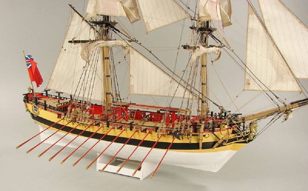 HMS WOLF 1752 Laser-Cut Modellbausatz 1_72 Schiffsmodell Bausatz