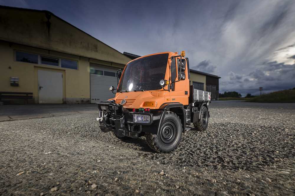 Carson RC Unimog U 300 1:12 RTR 2,4 GHz mit LED, Sound & 60 Min. Fahrzeit Carson RC Unimog U 300 1:12 RTR 2,4 GHz mit LED, Sound & 60 Min. Fahrzeit