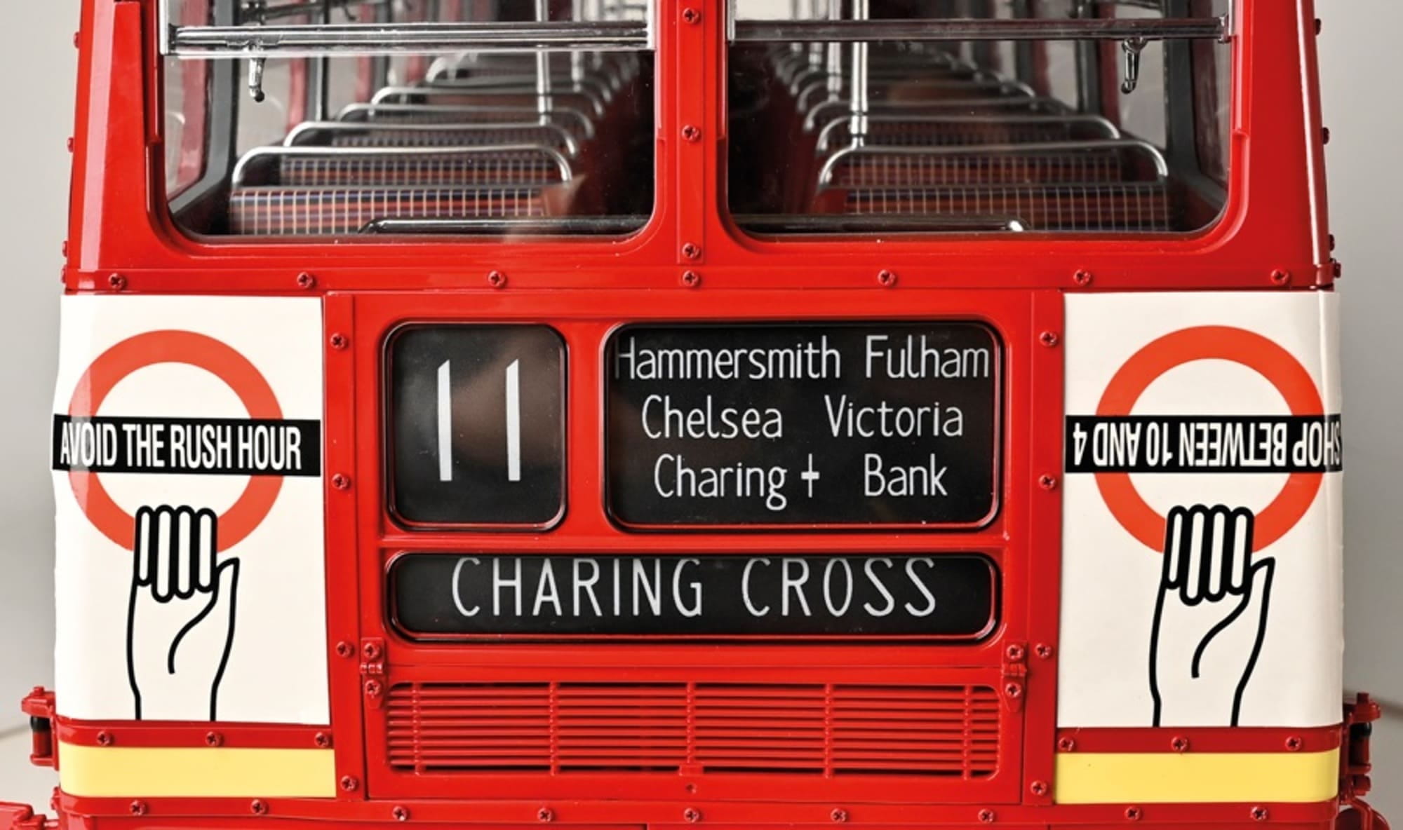 IXO London Bus Routemaster 1961 Modellbausatz aus Metall im Massstab 1_12