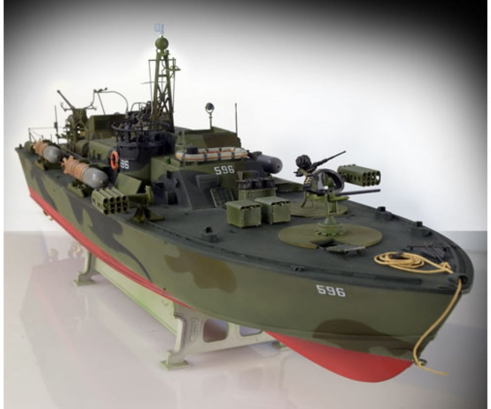 Italeri 1:35 Elco 80 Torpedo Boat