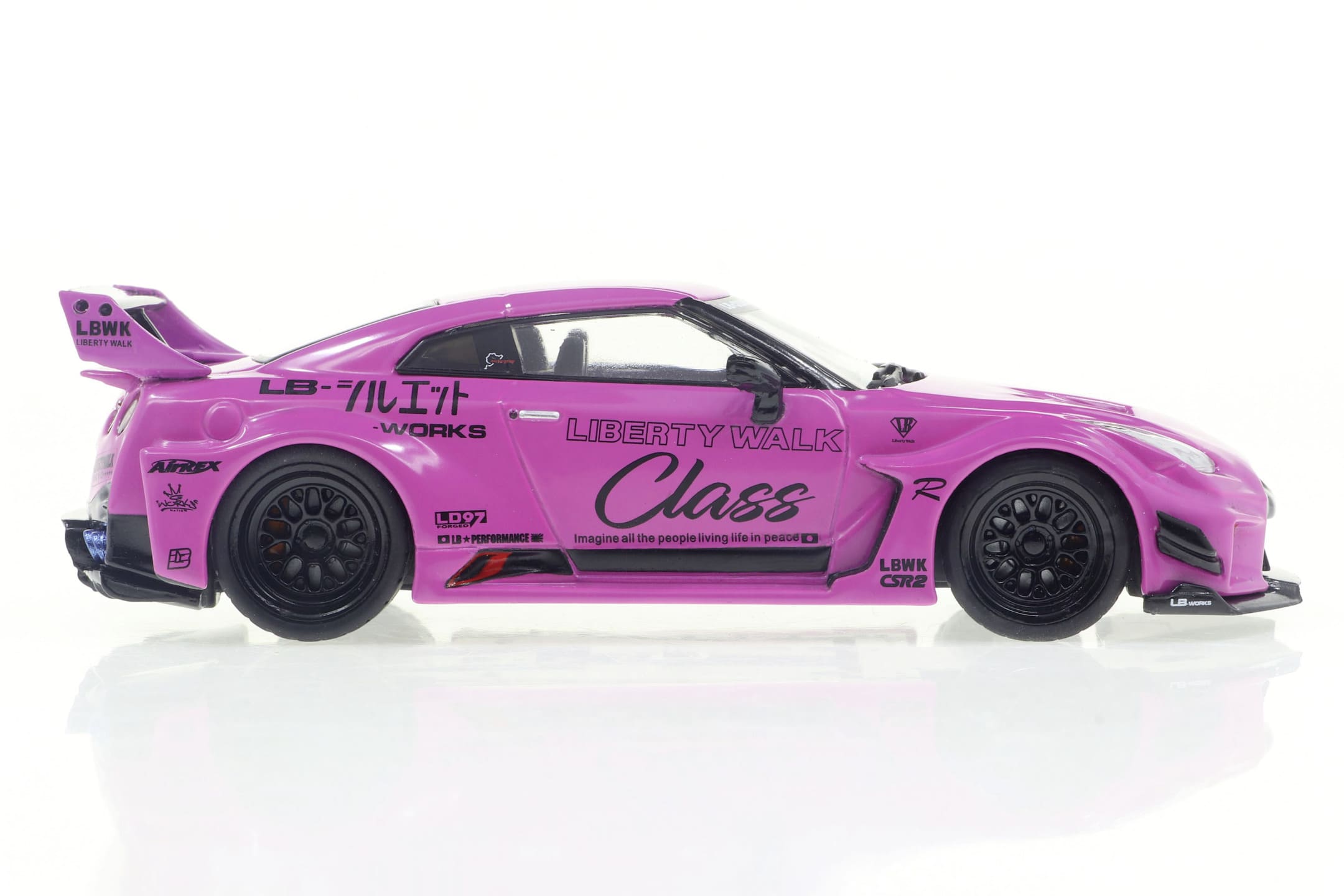 solido-1-43-nissan-gtr35-2019-pink