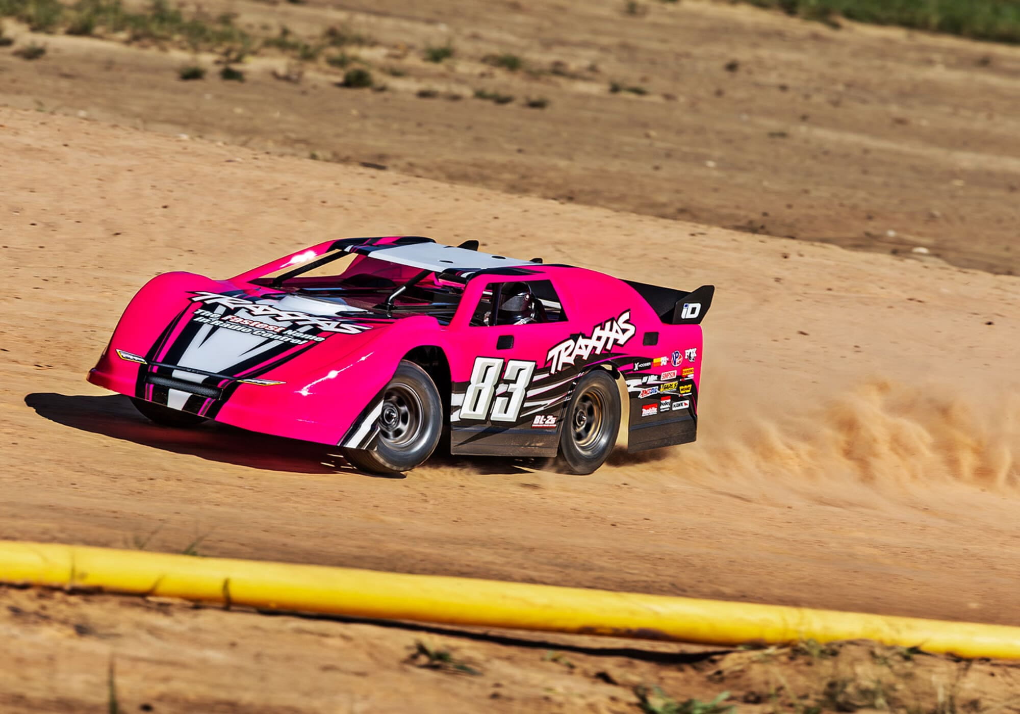 Traxxas Slash Late Model BL-2s Dirt Oval 1-10 Pink