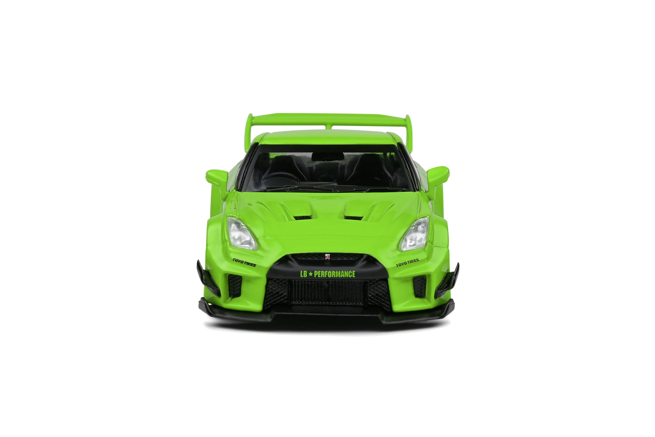 Nissan GT-R _R35_ LB Work Silhouette Modellauto 1_43 in Acid Green