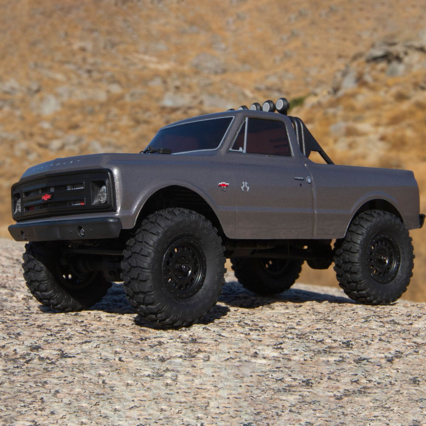 Axial RC Crawler 1:24 SCX24 Scale 1967 Chevrolet C10 Truck RTR Grau