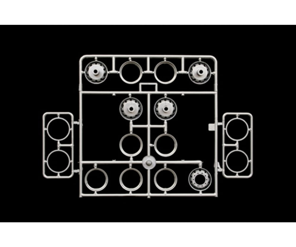 Italeri 1:24 Peterbilt 378 "Long Hauler" Truck Plastik Modellbau Bausatz Italeri 1:24 Peterbilt 378 "Long Hauler" Truck Plastik Modellbau Bausatz
