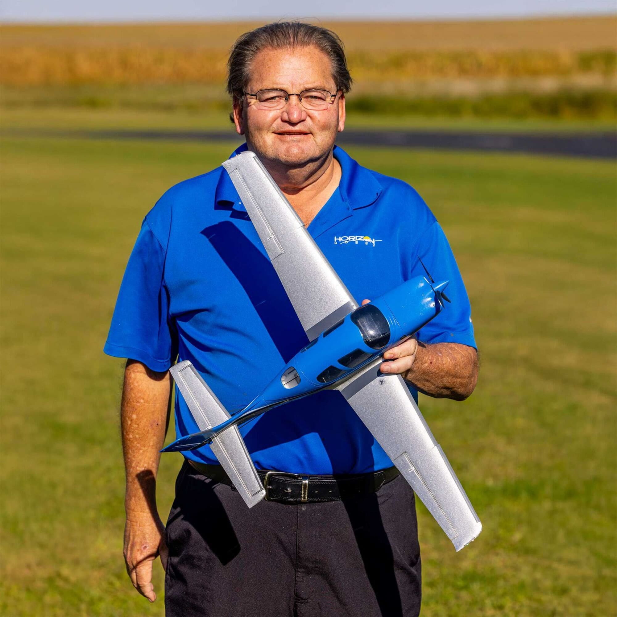 e-flite umx cirrus sr22t bnf basic mit as3x und safe select E-flite UMX Cirrus SR22T BNF Basic mit AS3X und SAFE Select_ offizieller Nachbau