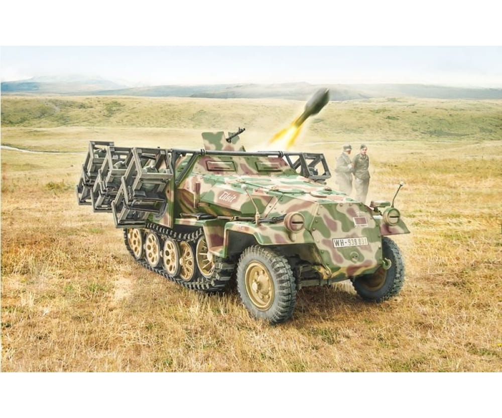 Italeri 1:72 Sd.Kfz. 251/1 "Stuka Zu Fuss"