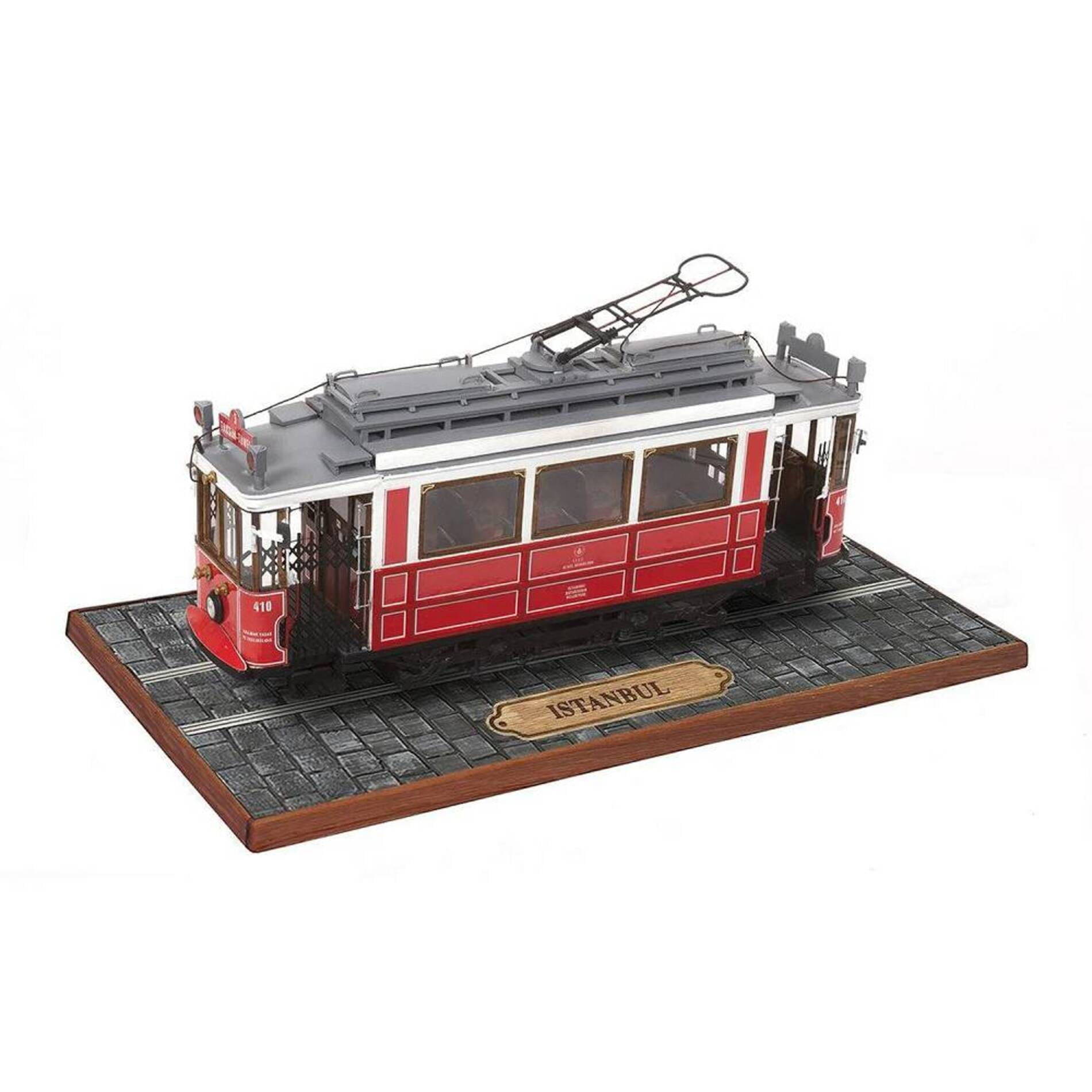 OcCre Istanbul Strassenbahn Standmodellbausatz 1_24 aus Holz