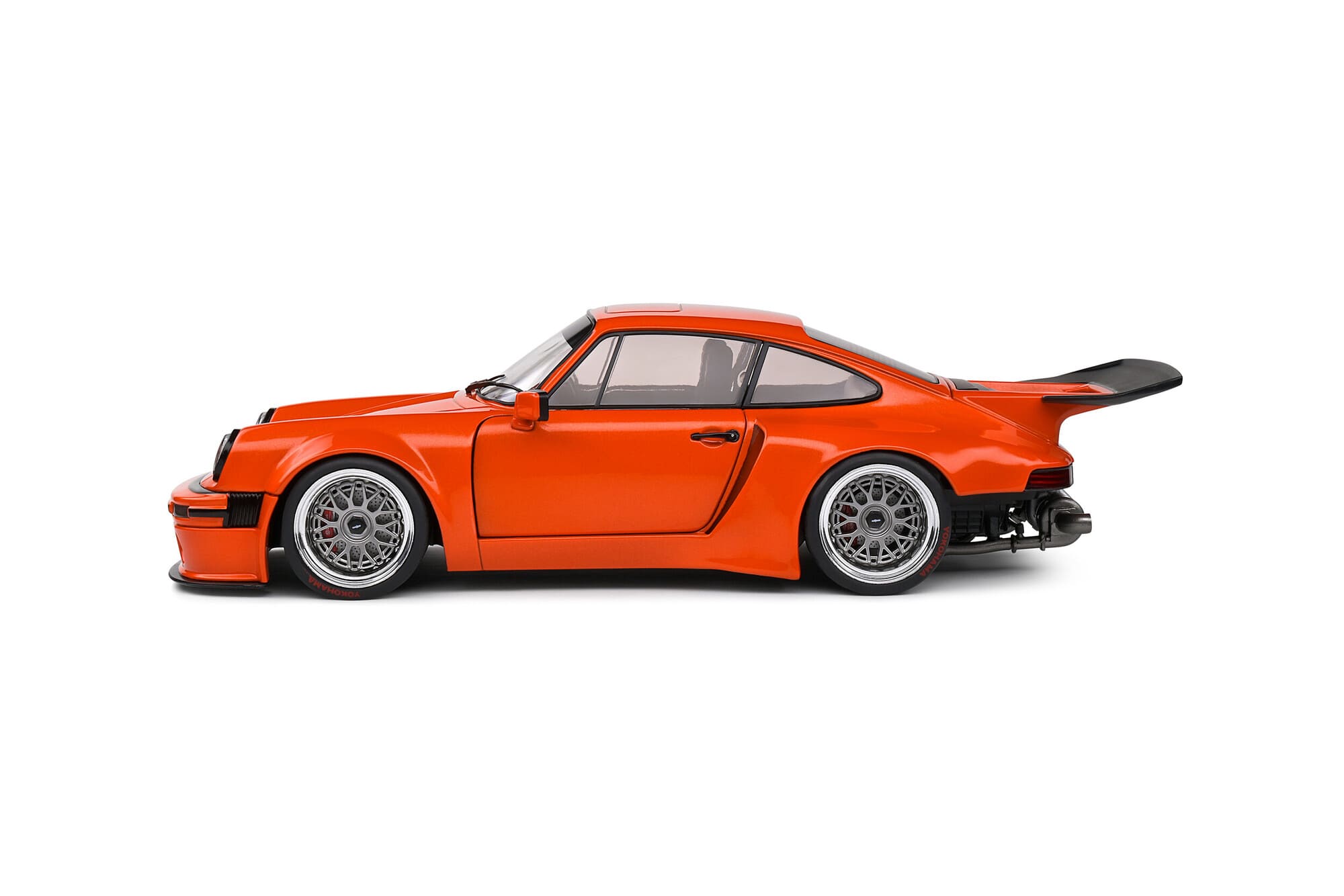 Solido KS-R 2022 orange Modellauto 1_18