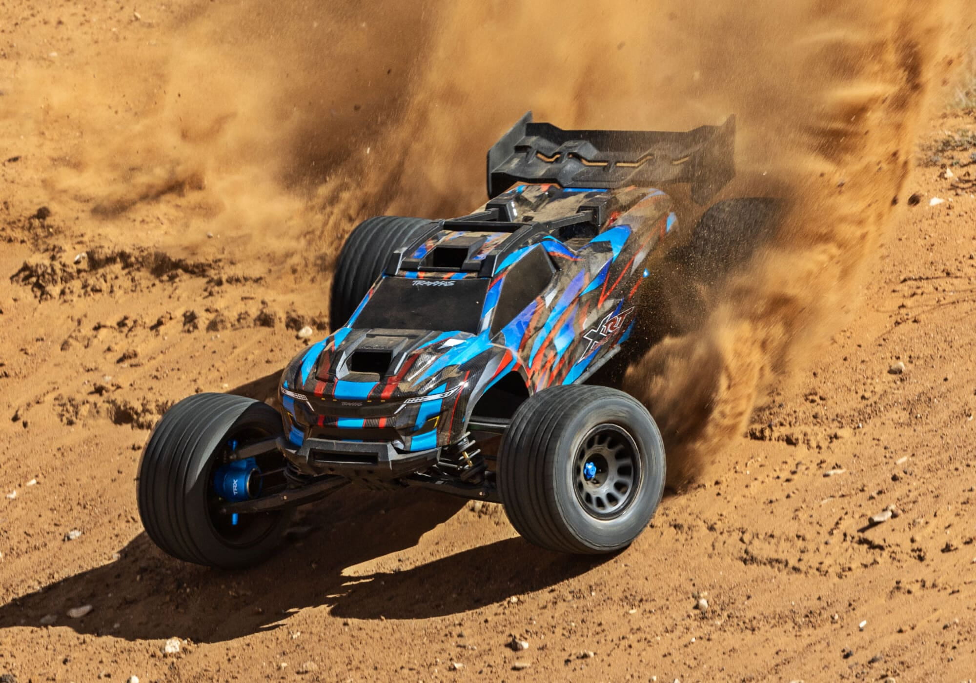 Traxxas XRT Ultimate 4x4 VXL Stadium Truck Brushless 1_7 RTR_