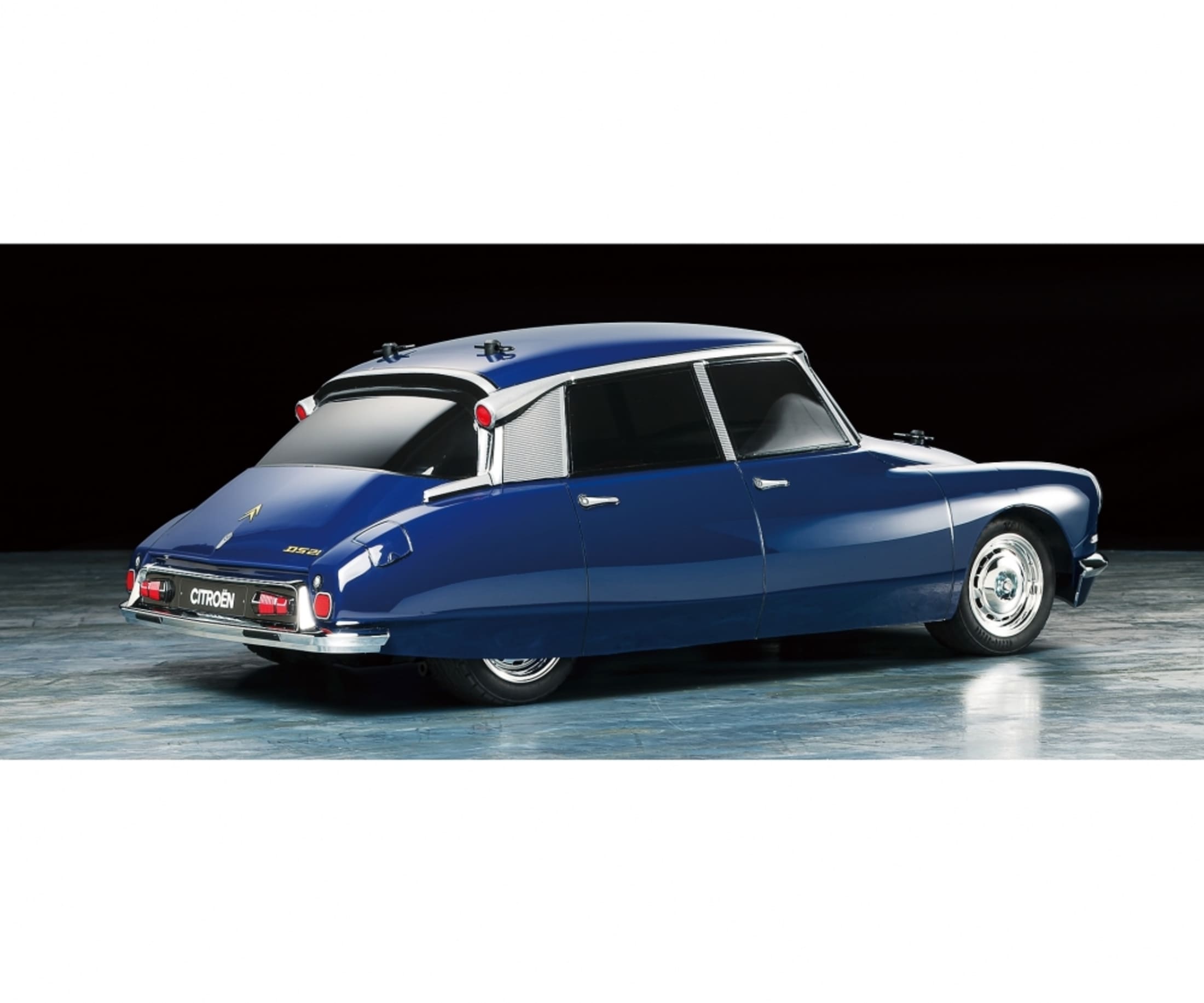 Tamiya 1_10 RC Citroen DS MB-01 Blau Bausatz Lackiert - RC-Zubehoer